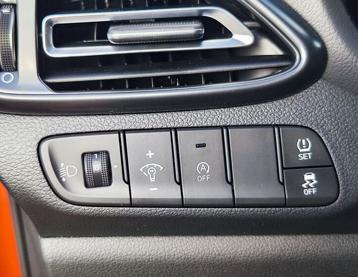 Hyundai i30 31