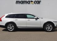 Volvo V90 8