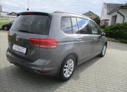 Volkswagen Touran 4