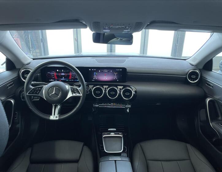 Mercedes-Benz CLA 13