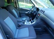 Ford Galaxy 13