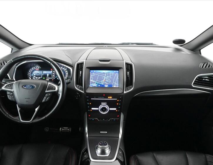 Ford S-MAX 12