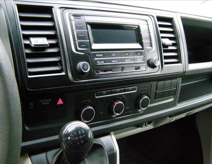 Volkswagen Transporter 16