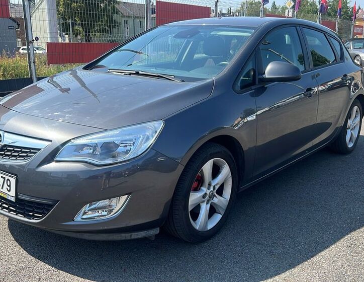 Opel Astra 1