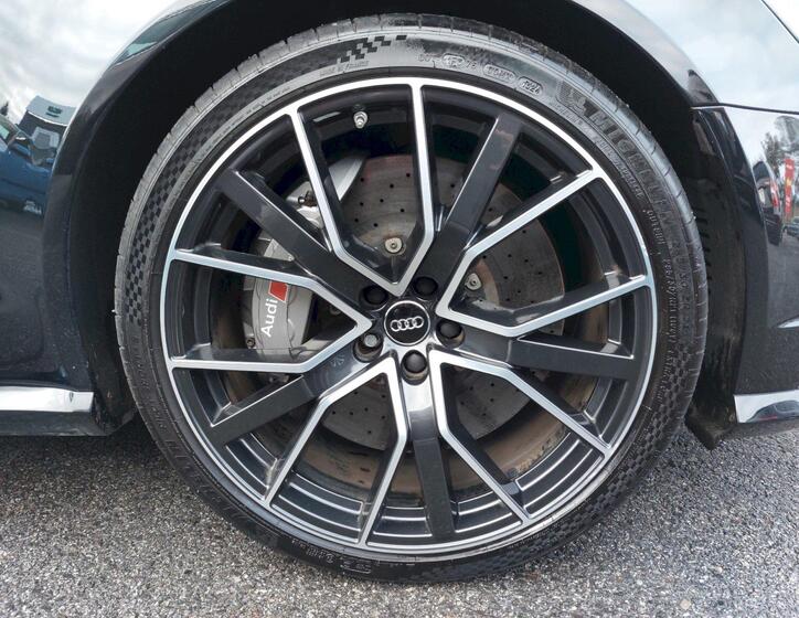 Audi RS 6 35