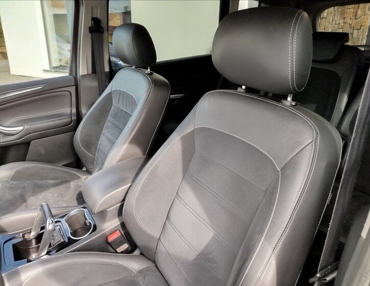 Ford S-MAX 15