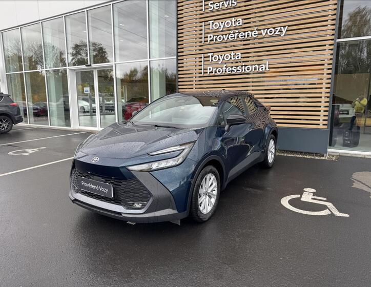 Toyota C-HR 1