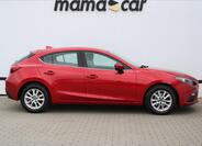 Mazda 3 8