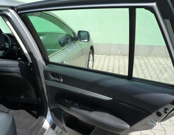 Subaru Legacy 36