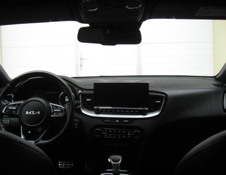 KIA ProCeed 28