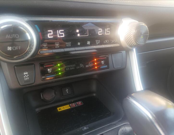 Toyota RAV4 18
