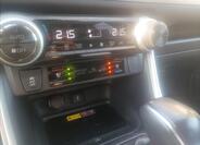 Toyota RAV4 18