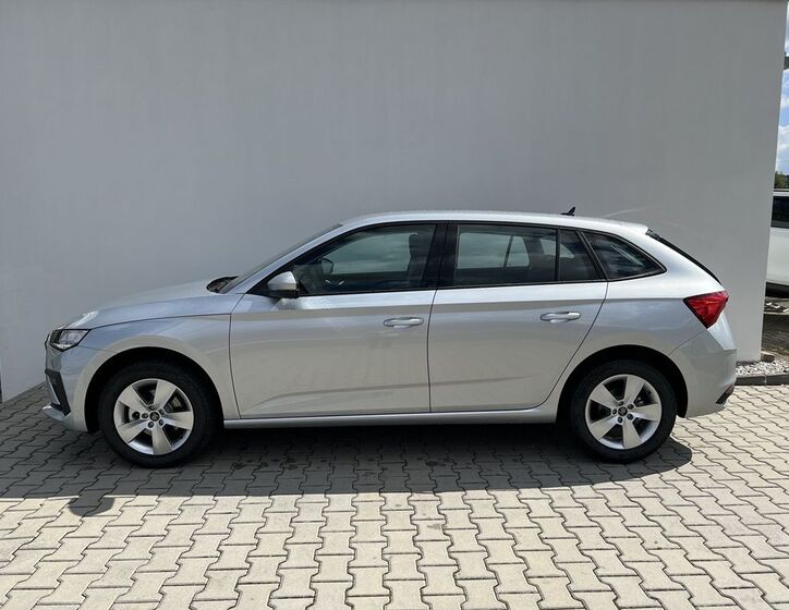 Škoda Scala 4