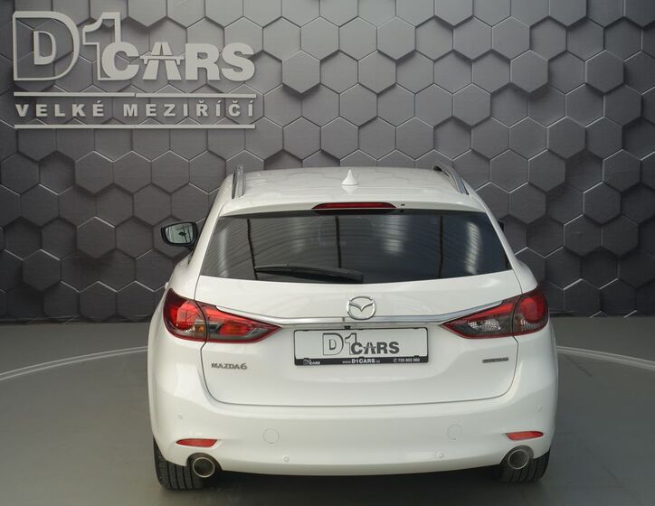 Mazda 6 4