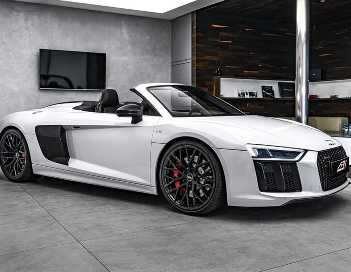 Audi R8 5
