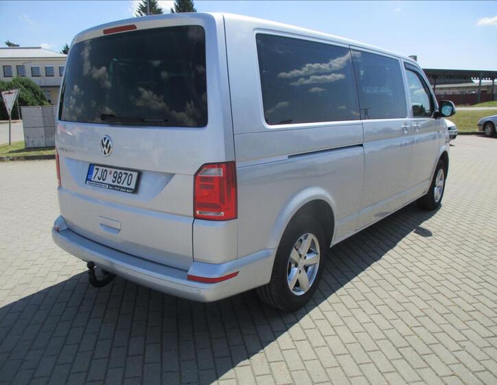Volkswagen Caravelle 4