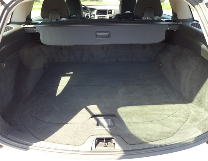 Volvo V60 28