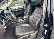 Volkswagen Touareg 7