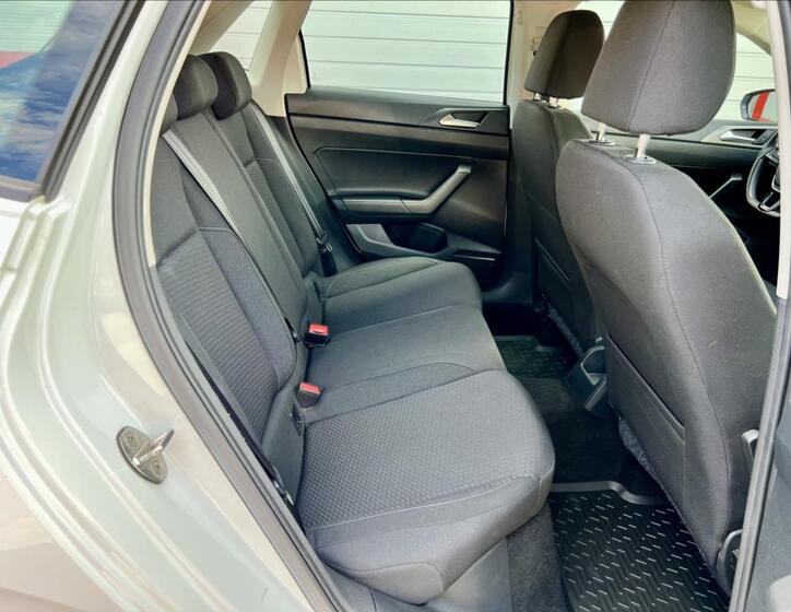 Volkswagen Polo 16