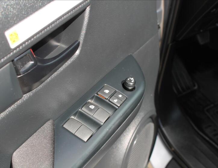 Toyota Hilux 23