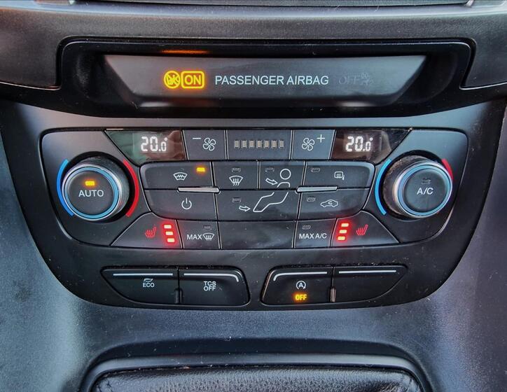 Ford Transit 33