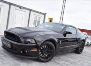 Ford Mustang 1