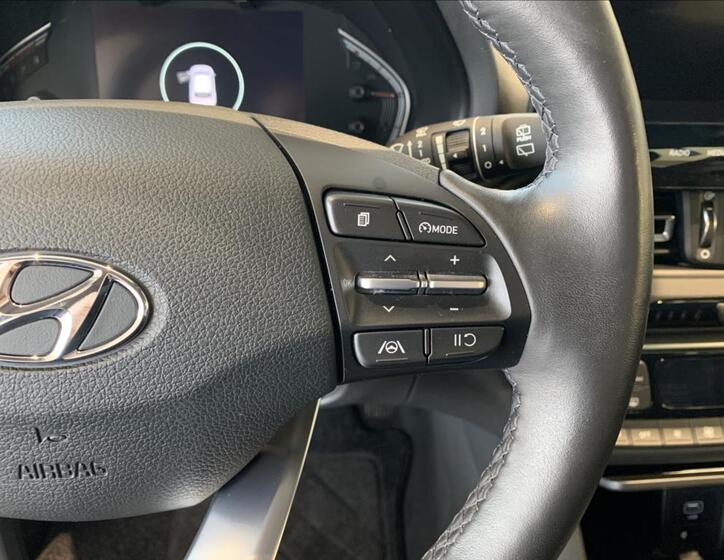 Hyundai i30 32