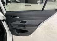 Volkswagen Golf 30
