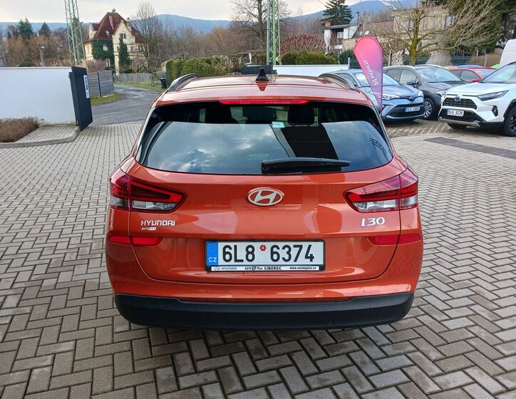 Hyundai i30 33