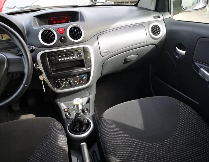 Citroën C2 8
