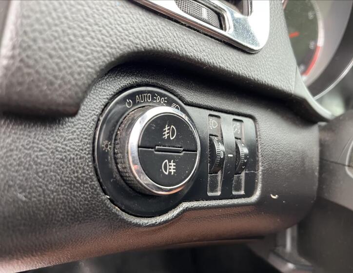 Opel Insignia 23