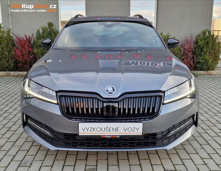 Škoda Superb 4