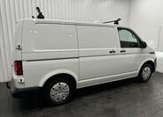 Volkswagen Transporter 9