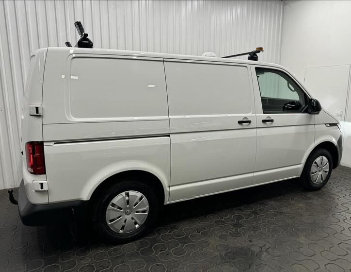 Volkswagen Transporter 9