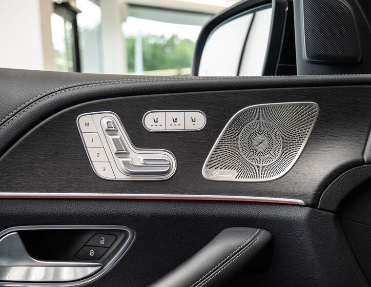Mercedes-Benz GLE 9