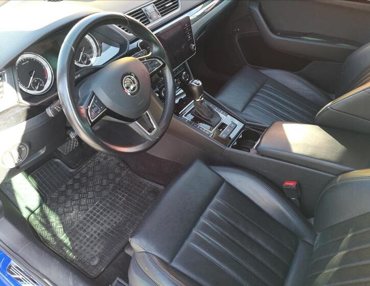 Škoda Superb 15