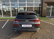 Hyundai i30 4