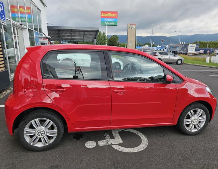 Volkswagen up! 16