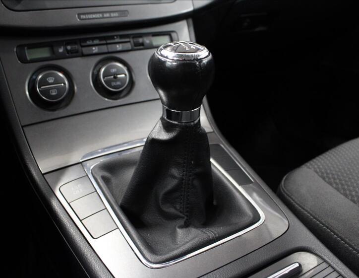 Volkswagen Passat 23