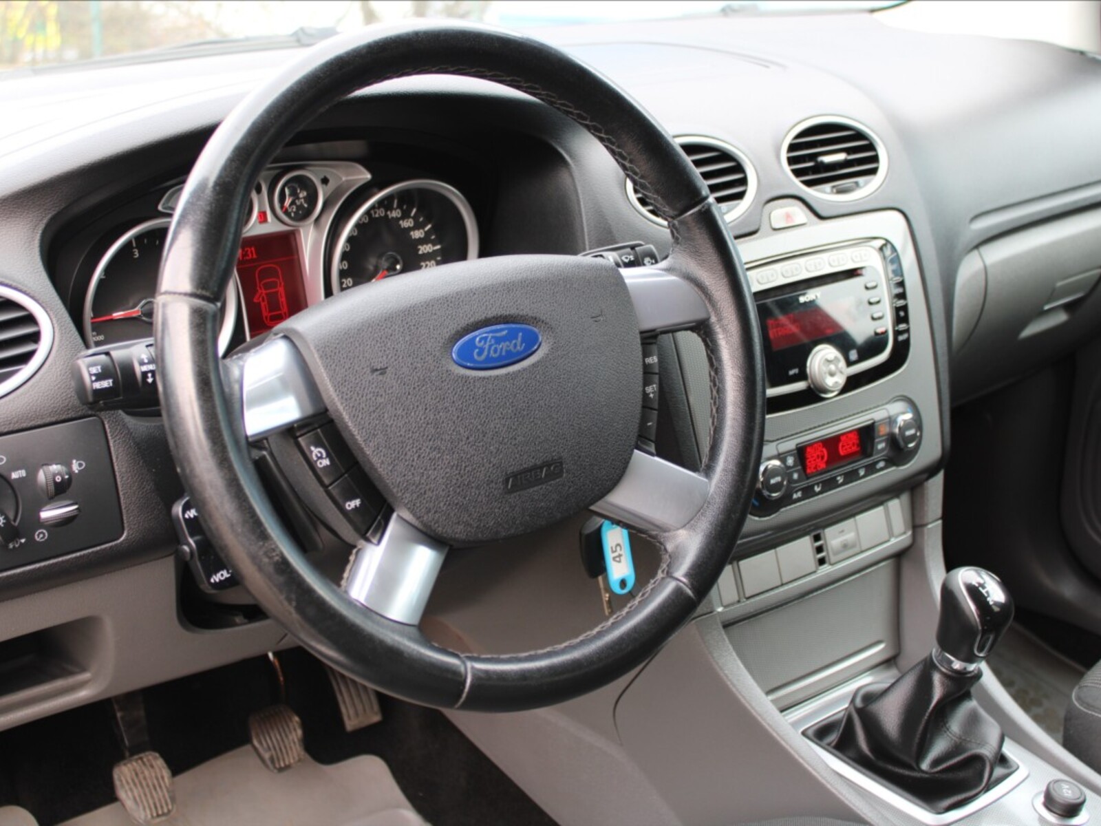 Ford Focus 18