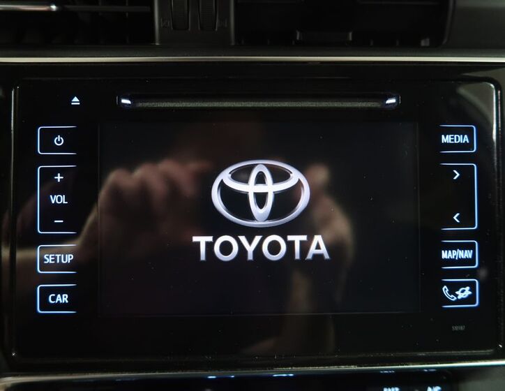Toyota Corolla 17
