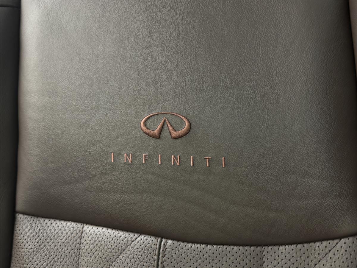 Infiniti FX30