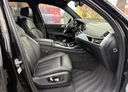 BMW X7 31