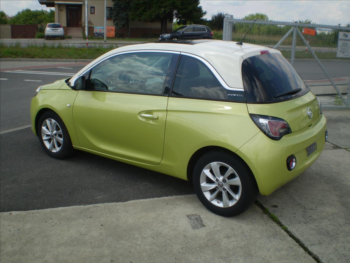 Opel Adam