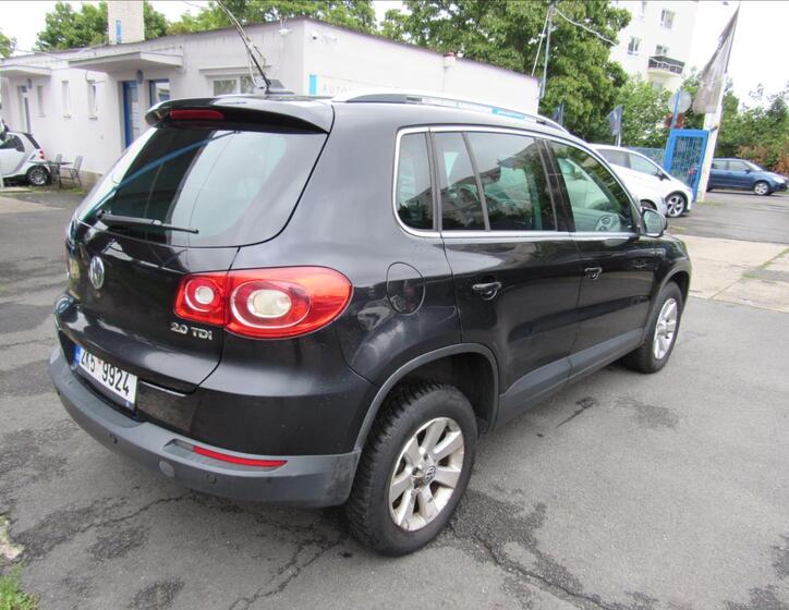 Volkswagen Tiguan 6