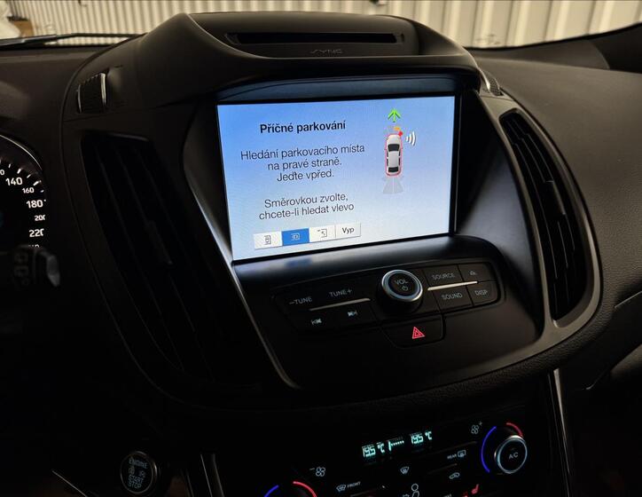 Ford Kuga 27