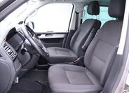 Volkswagen Multivan 11