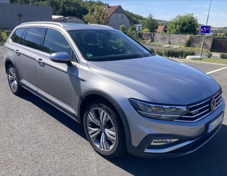 Volkswagen Passat 2