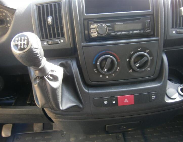 Peugeot Boxer 9
