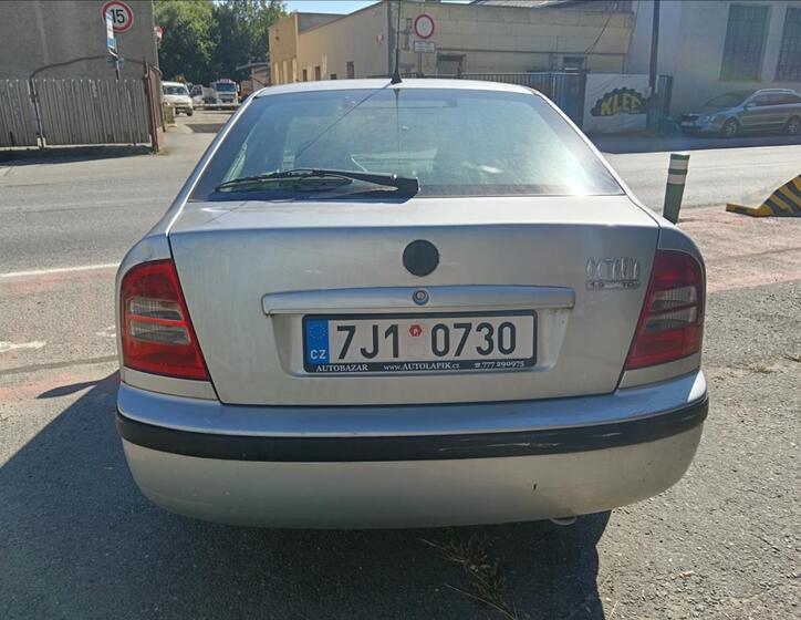 Škoda Octavia 9